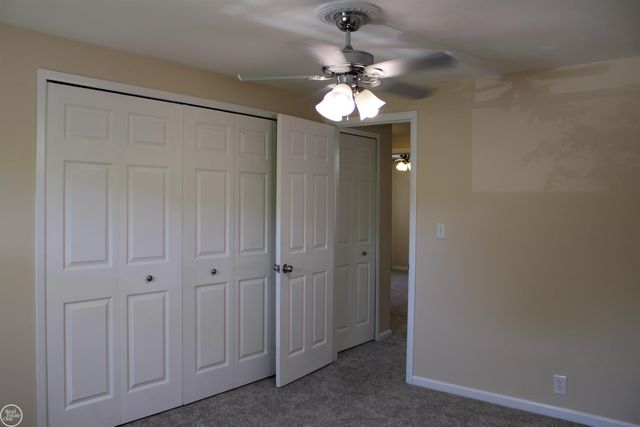 45731 Kensington Street, Utica, MI 48317