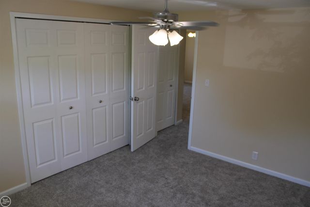 45731 Kensington Street, Utica, MI 48317
