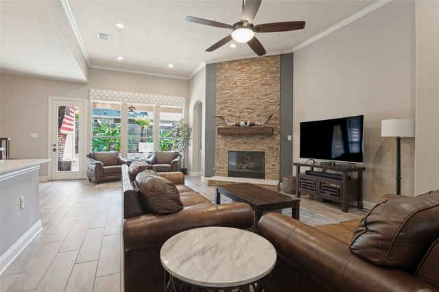 1504 Daisy Lane, Flower Mound, TX 75028