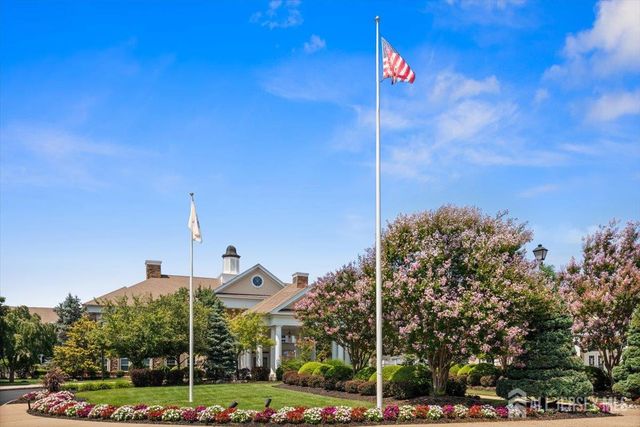 2 Jester Court, Monroe, NJ 08831