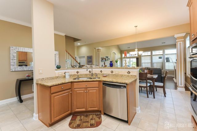 2 Jester Court, Monroe, NJ 08831