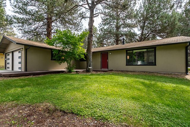 61346 Robin Hood Lane, Bend, OR 97702