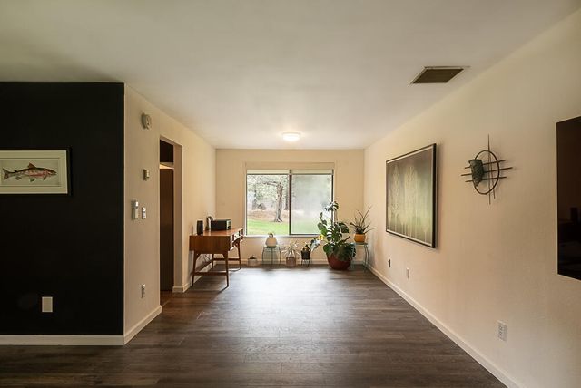 61346 Robin Hood Lane, Bend, OR 97702