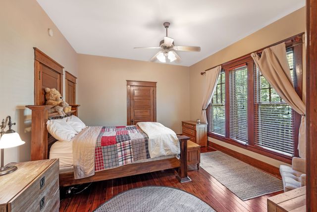 4302 Nebraska Ave, Nashville, TN 37209