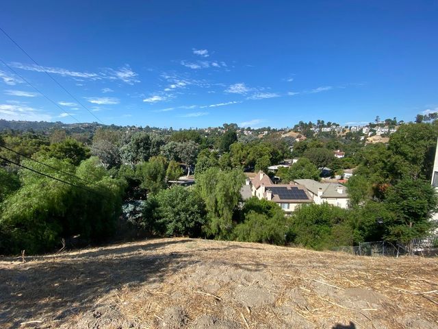 5105 Escobedo Drive, Woodland Hills, CA 91364