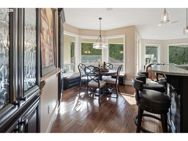 1348 Nw EAGLE St, Camas, WA 98607