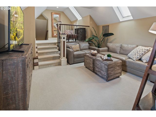 1348 Nw EAGLE St, Camas, WA 98607