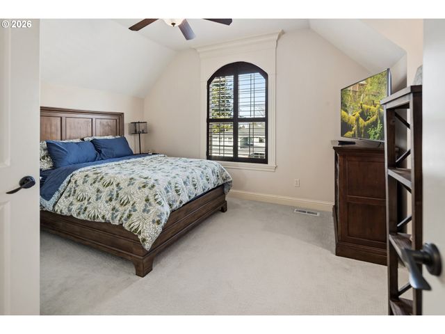 1348 Nw EAGLE St, Camas, WA 98607