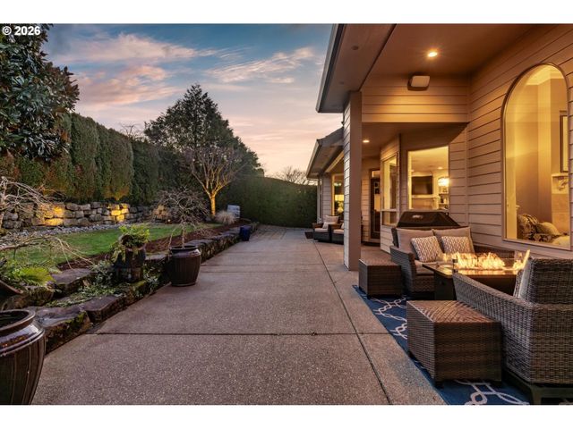 1348 Nw EAGLE St, Camas, WA 98607