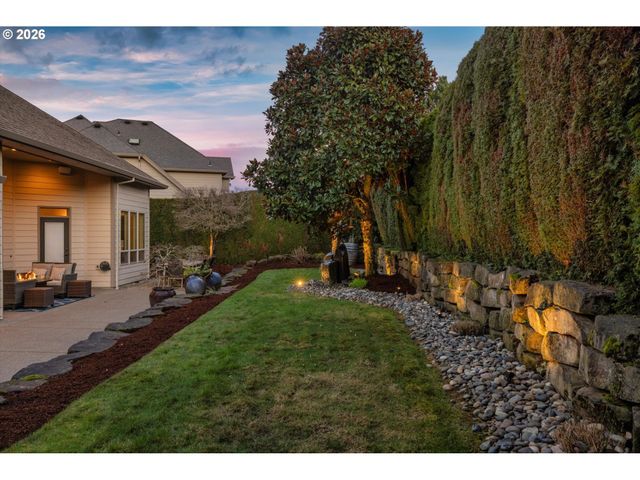 1348 Nw EAGLE St, Camas, WA 98607