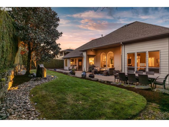 1348 Nw EAGLE St, Camas, WA 98607