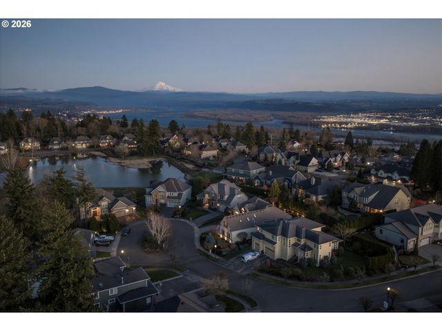 1348 Nw EAGLE St, Camas, WA 98607