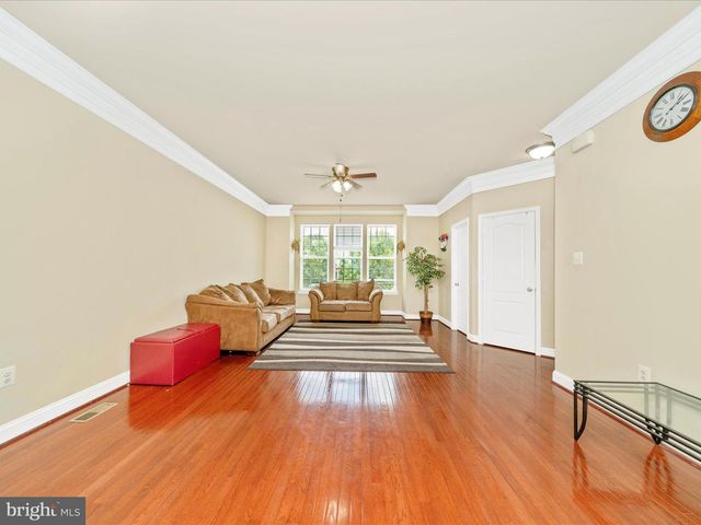 22619 SWEETSPIRE DR, Clarksburg, MD 20871