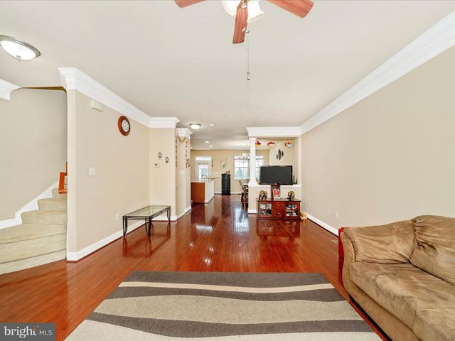22619 SWEETSPIRE DR, Clarksburg, MD 20871