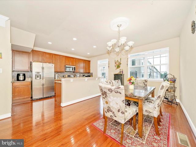 22619 SWEETSPIRE DR, Clarksburg, MD 20871