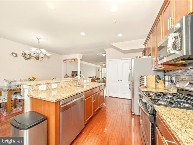 22619 SWEETSPIRE DR, Clarksburg, MD 20871