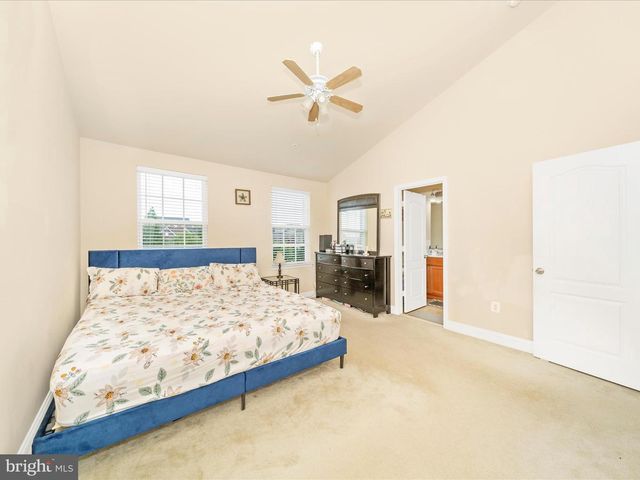 22619 SWEETSPIRE DR, Clarksburg, MD 20871
