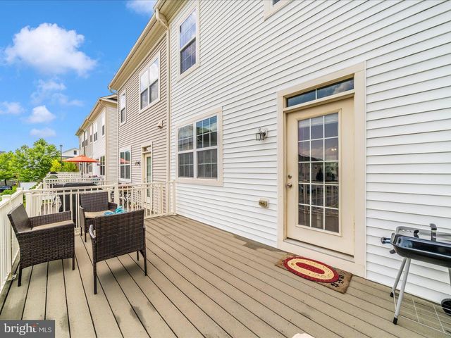 22619 SWEETSPIRE DR, Clarksburg, MD 20871