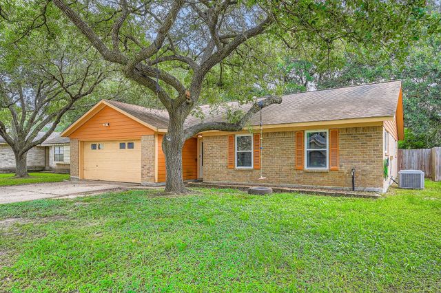 3115 Turtle Creek Drive, Rosenberg, TX 77471