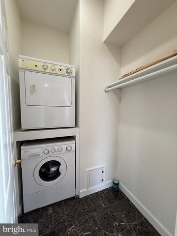 3003 PRESTON AVE, Alexandria, VA 22306