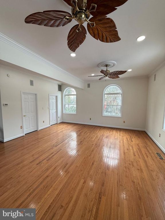 3003 PRESTON AVE, Alexandria, VA 22306