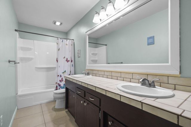 4218 Jane Street, Redding, CA 96002