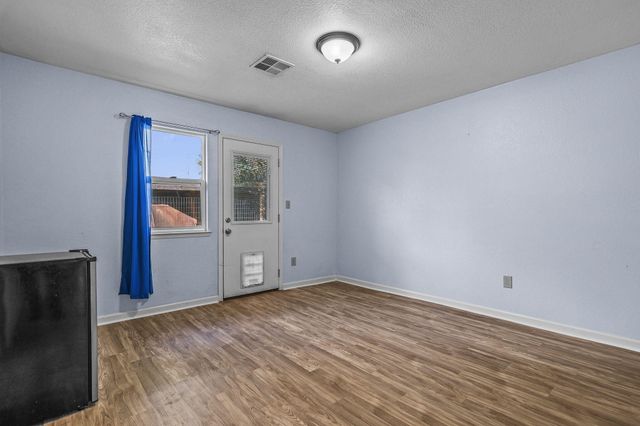 4218 Jane Street, Redding, CA 96002