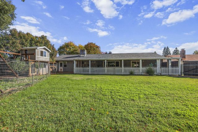 4218 Jane Street, Redding, CA 96002