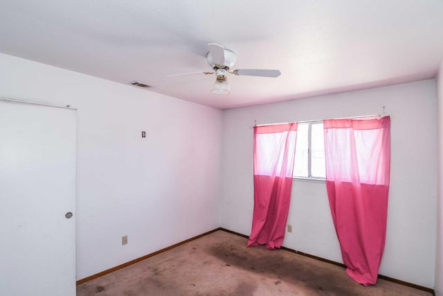 1870 Pecanwood Ave, Manteca, CA 95336