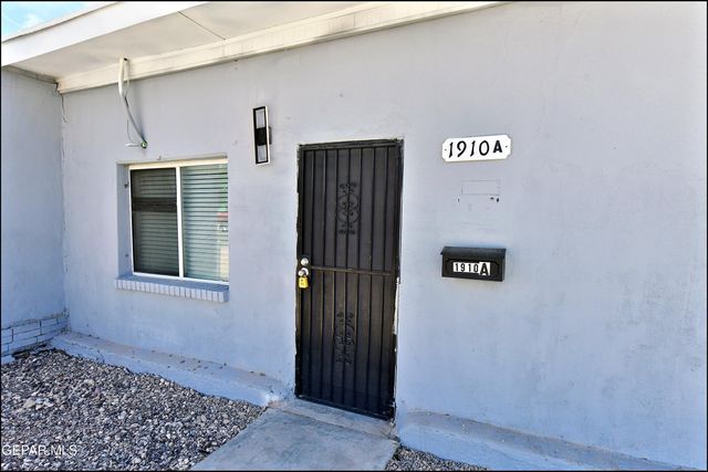 1910 Olive Avenue A, El Paso, TX 79901