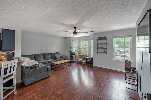 200 Westlynn Dr, Lebanon, TN 37087