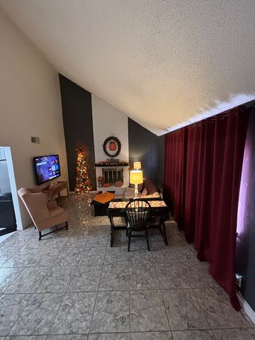 2501 Fontana, Odessa, TX 79763