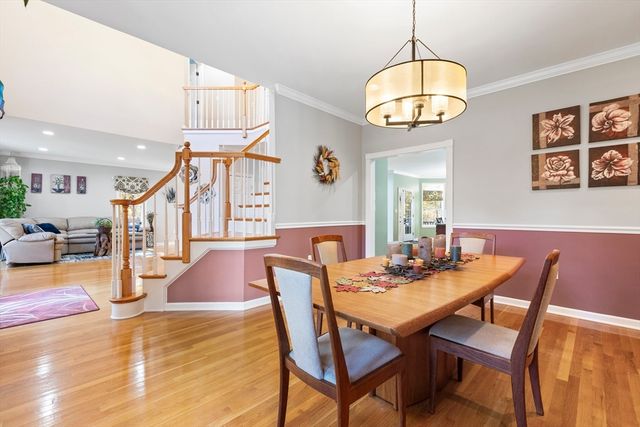 16 Hilltop Dr, Douglas, MA 01516