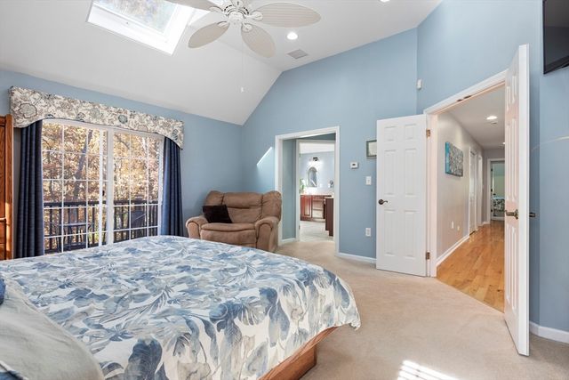 16 Hilltop Dr, Douglas, MA 01516