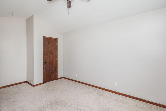 9855 N ROUTE E, Harrisburg, MO 65256