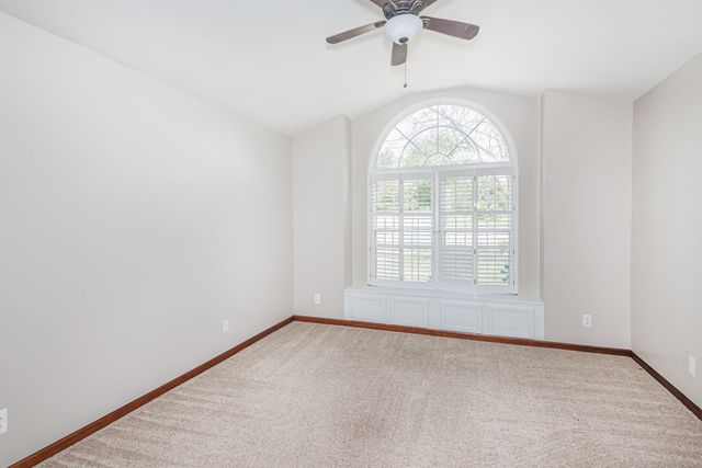 9855 N ROUTE E, Harrisburg, MO 65256