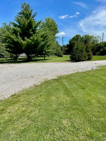 9855 N ROUTE E, Harrisburg, MO 65256