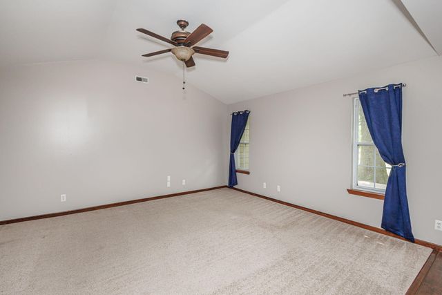 9855 N ROUTE E, Harrisburg, MO 65256