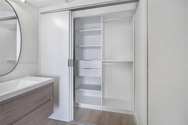 19101 NE 36th Ct 2604, Aventura, FL 33180