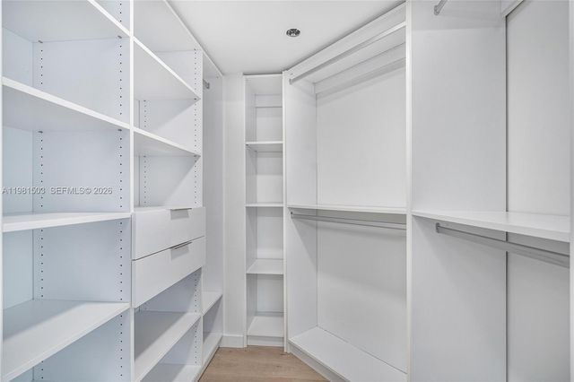 19101 NE 36th Ct 2604, Aventura, FL 33180