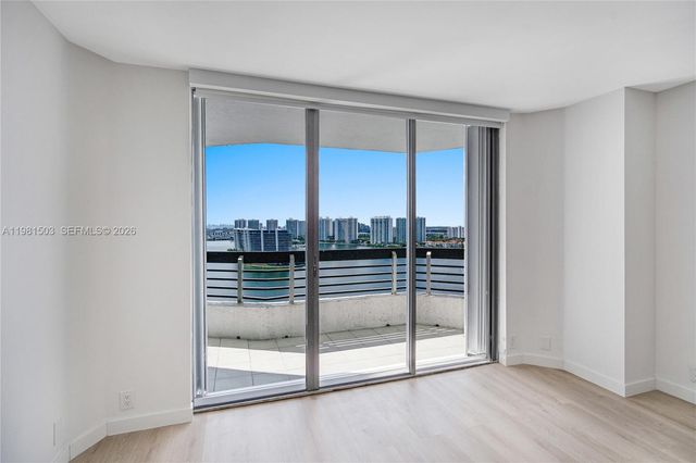 19101 NE 36th Ct 2604, Aventura, FL 33180