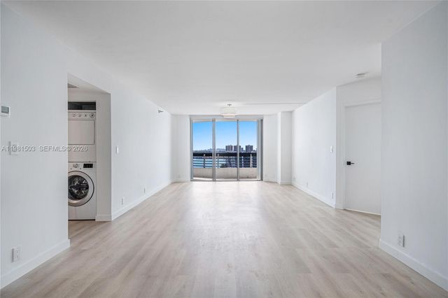 19101 NE 36th Ct 2604, Aventura, FL 33180