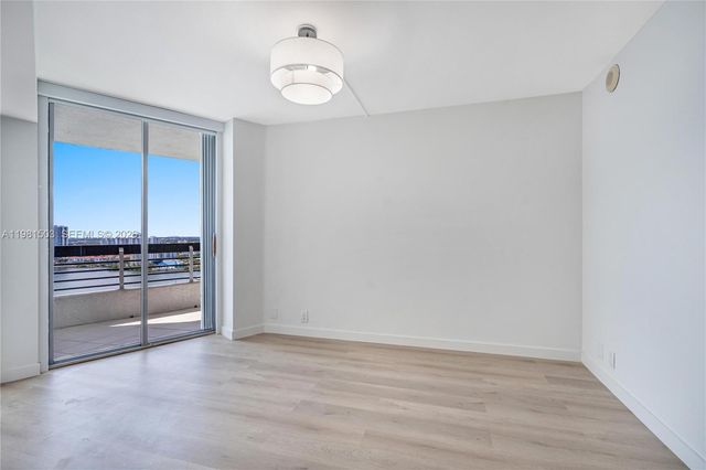 19101 NE 36th Ct 2604, Aventura, FL 33180