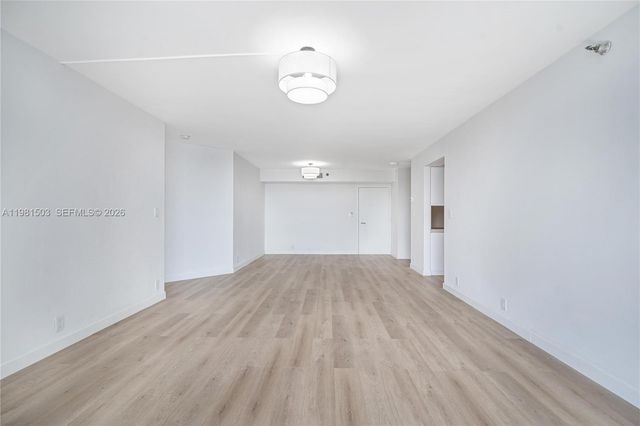 19101 NE 36th Ct 2604, Aventura, FL 33180