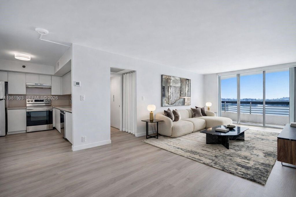 19101 NE 36th Ct 2604, Aventura, FL 33180