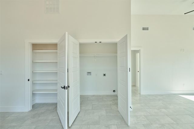 1398 Road 5607, Cleveland, TX 77327