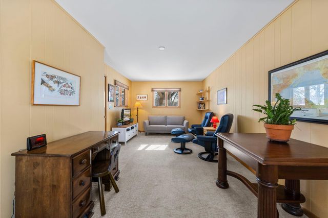 3700 Chowen Curve, Edina, MN 55410