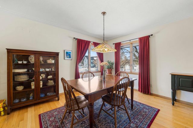 3700 Chowen Curve, Edina, MN 55410