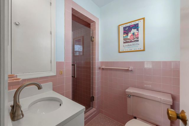 3700 Chowen Curve, Edina, MN 55410