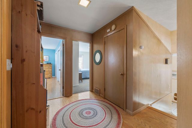 3700 Chowen Curve, Edina, MN 55410